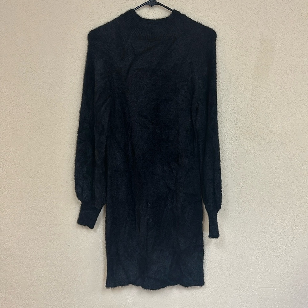 Zesica womans super soft midi sweater dress size M